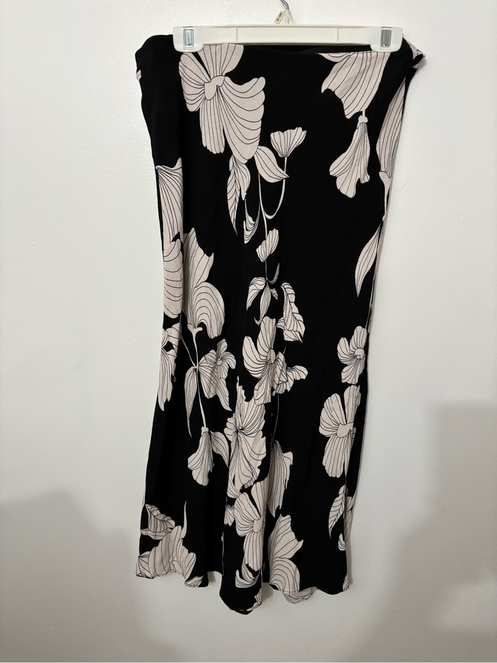 H&M Black Maxi Skirt with Cream Floral Print